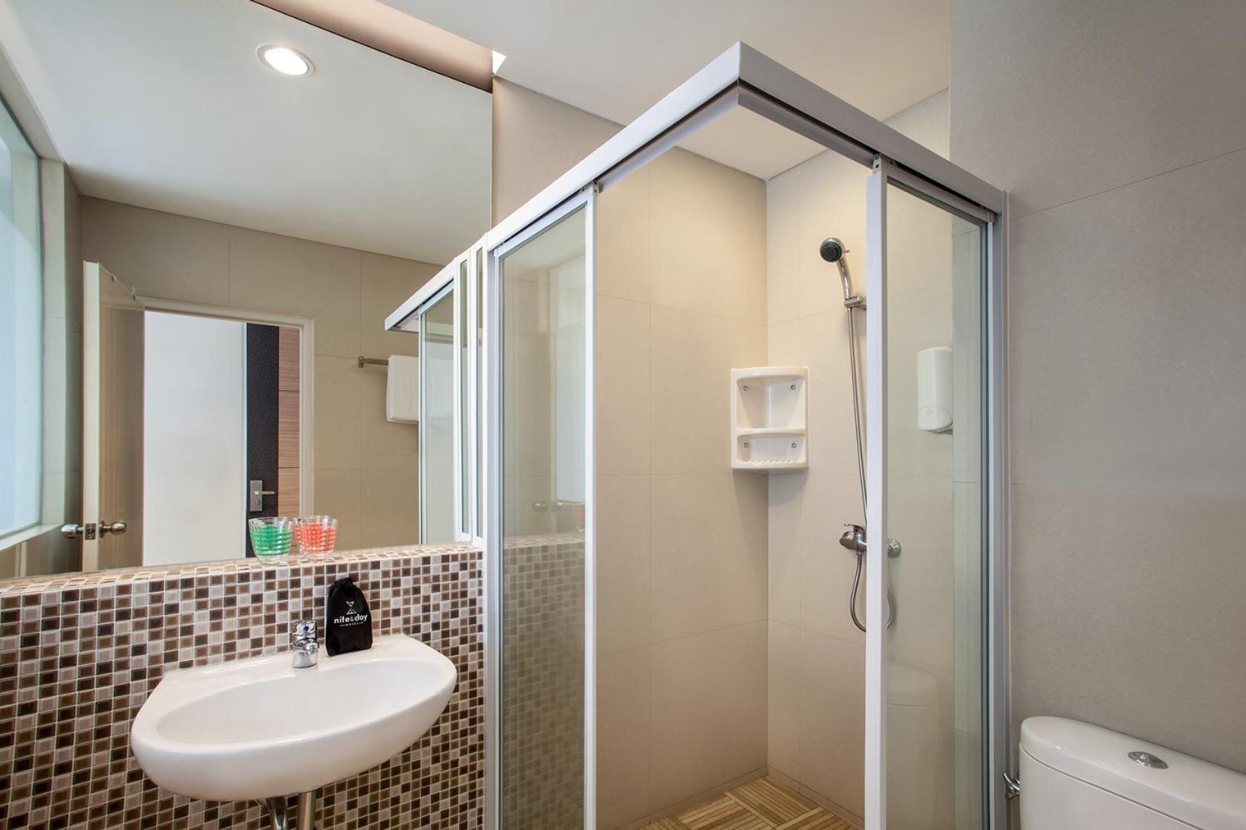 All Nite And Day Hotel Alam Sutera Serpong Ngoại thất bức ảnh