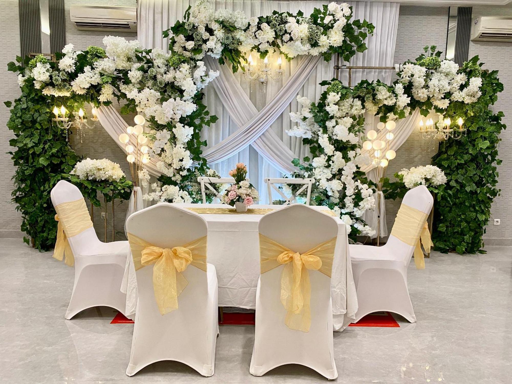 All Nite And Day Hotel Alam Sutera Serpong Ngoại thất bức ảnh